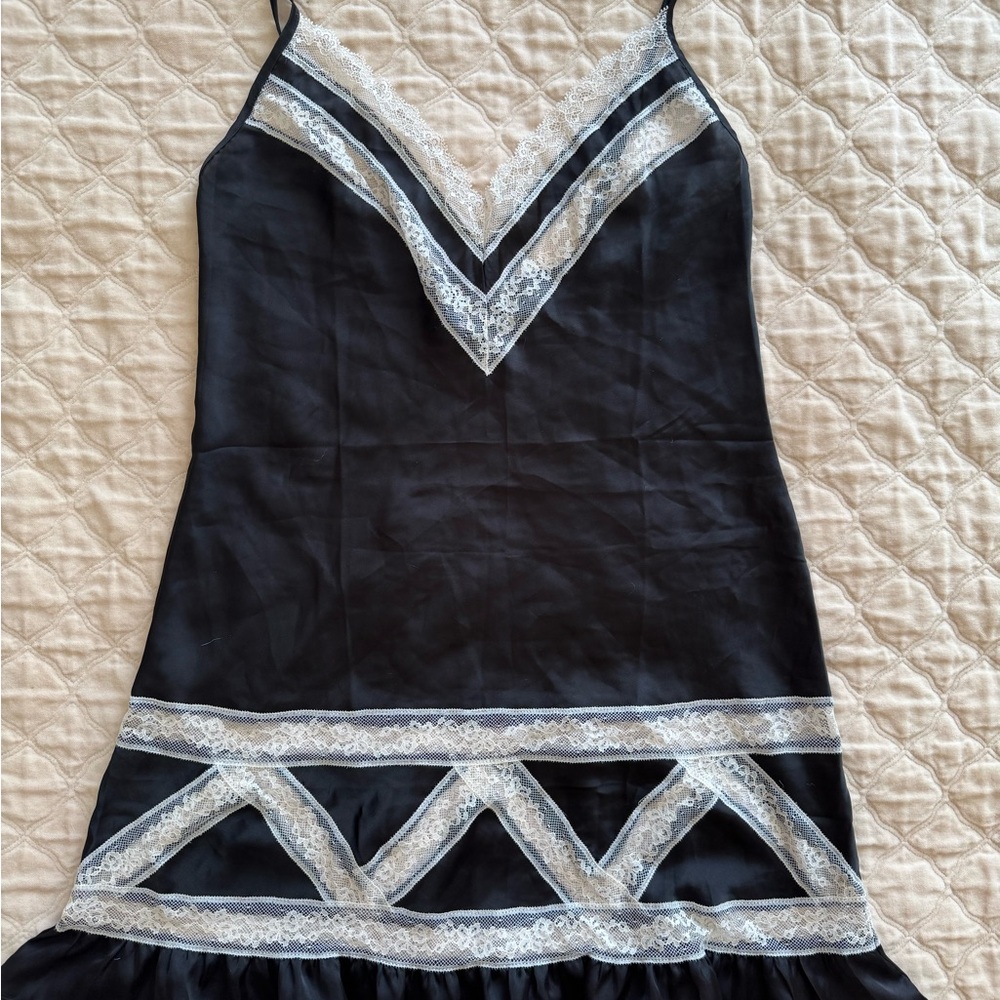 Elegant Black Lace Trim Slip